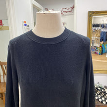 Load image into Gallery viewer, Lululemon knit Top/Sweater S
