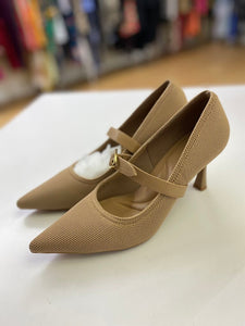 Cosy Island knit heels NWOT 6.5