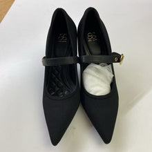 Load image into Gallery viewer, Cosy Island knit heels NWOT 6.5

