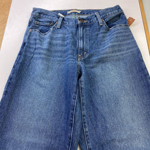 Load image into Gallery viewer, Levis Baggy Dad jeans 29
