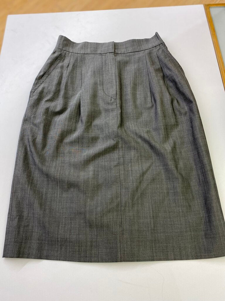 Max Mara silk lined wool skirt 2