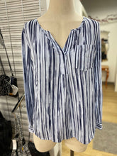 Load image into Gallery viewer, Sandwich popover pocket top 34
