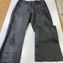 Load image into Gallery viewer, Danier leather pants 2
