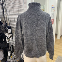 Load image into Gallery viewer, Hudson North wool/blend sweater S
