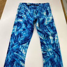 Load image into Gallery viewer, Lululemon leggings 6
