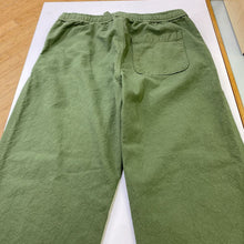 Load image into Gallery viewer, Everlane organic cotton pull on pants L
