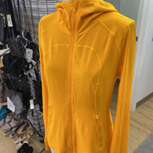 Load image into Gallery viewer, Lululemon light zip up 6

