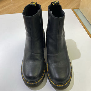 Dr. Martens pull on boots 10