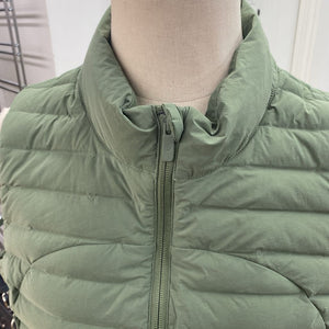 Lululemon packable down vest 12