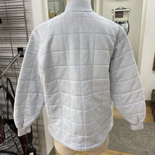 Load image into Gallery viewer, TNA Cozy Mega quilted zip up jacket 2
