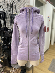 Lululemon Sweater 4