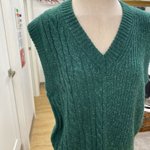 Load image into Gallery viewer, Twik/Simons knit vest M
