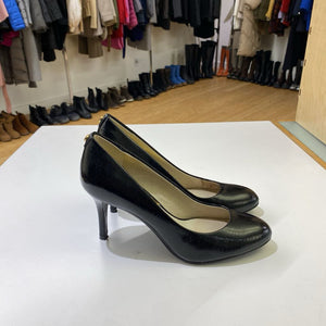 Michael Kors pumps 7