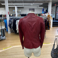 Load image into Gallery viewer, Danier leather jacket XS
