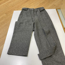Load image into Gallery viewer, Wilfred belted pants 0
