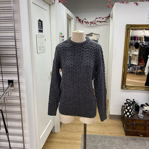 Super Dry thick sweater M