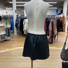 Load image into Gallery viewer, Babaton pull on pleather skirt S
