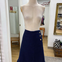Load image into Gallery viewer, Talbots tweed skirt 18
