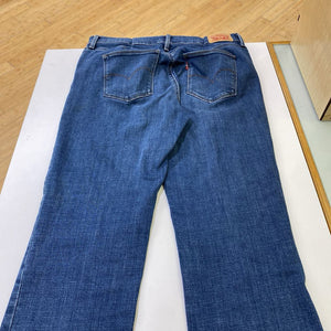Levis Slimmimg Straight jeans 32