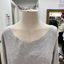 Load image into Gallery viewer, Babaton wool/blend ribbed sweater L
