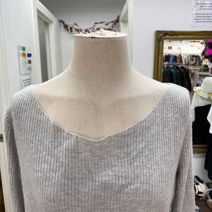 Babaton wool/blend ribbed sweater L