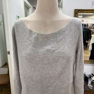 Babaton wool/blend ribbed sweater L