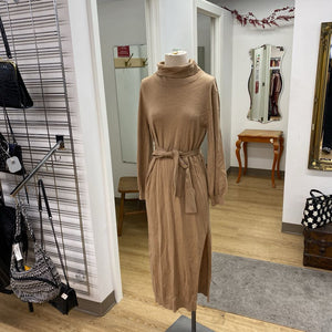 Babaton wool/blend knit dress M