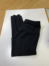 Load image into Gallery viewer, Judith &amp; Charles dress pants 6
