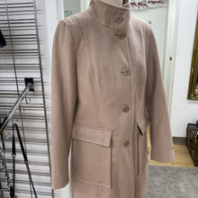 Load image into Gallery viewer, Tommy Hilfiger wool/blend coat M
