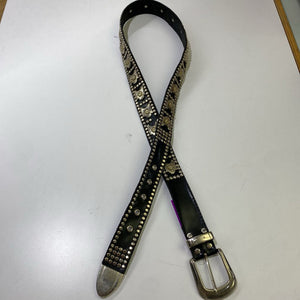 Vintage leather studded belt