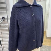 Load image into Gallery viewer, Talbots button cardi S
