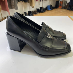 The Wishbone Collection block heel loafers 8