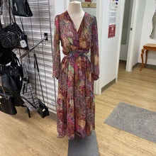 Load image into Gallery viewer, Zara paisley print dress NWT L
