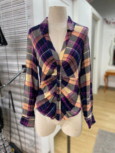 Load image into Gallery viewer, Pilcro plaid shirt M
