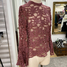 Load image into Gallery viewer, Akemi+Kin lace top 6
