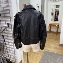 Load image into Gallery viewer, Leather man vintage biker jacket 44
