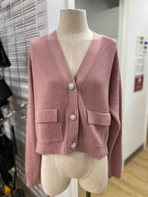 Load image into Gallery viewer, Olsen cardigan M/L
