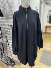 Load image into Gallery viewer, Roots sweatshirt dress XL
