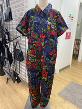 Load image into Gallery viewer, Lucy &amp; Yak floral wide leg jumpsuit 18
