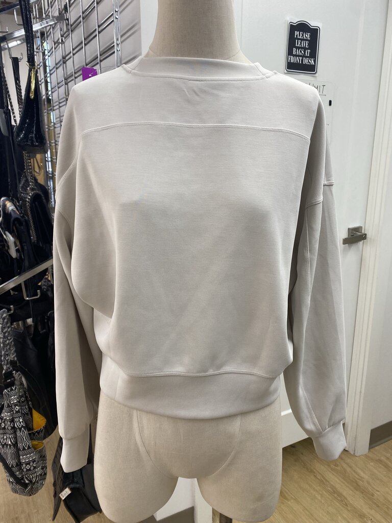 Lululemon semi crop pullover 4