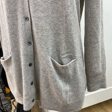Load image into Gallery viewer, Banana Republic sweater S
