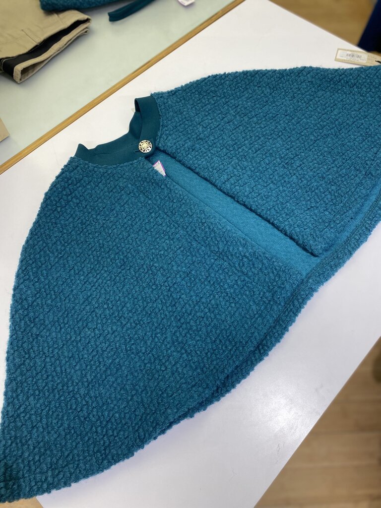 Slak Brume wool cape NWT L