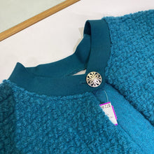Load image into Gallery viewer, Slak Brume wool cape NWT L
