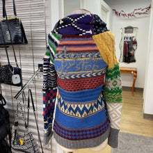 Load image into Gallery viewer, Desigual sweater M
