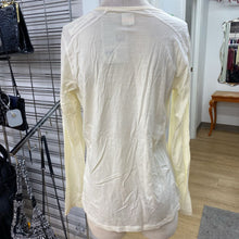Load image into Gallery viewer, Icebreaker merino wool top NWT XL
