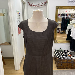 Baia fitted dress 10
