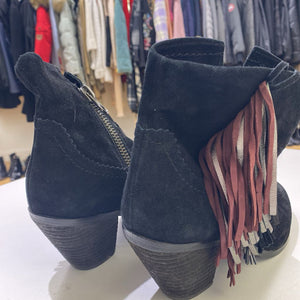 Sam Edelman fringe suede boots 7