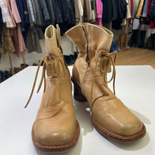 Load image into Gallery viewer, Neosens leather boots 37
