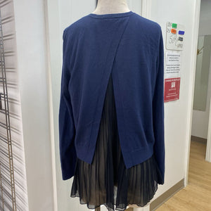 Chelsea28 layered sweater top M