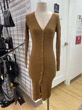 Load image into Gallery viewer, Gap Knit dress XXS NWT
